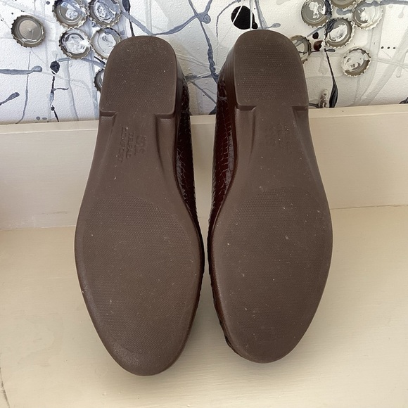 SAS Brown Croc Embossed Patent Leather Simplify Tripad Slip On Loafer EUC 9.5 W - Picture 3 of 10
